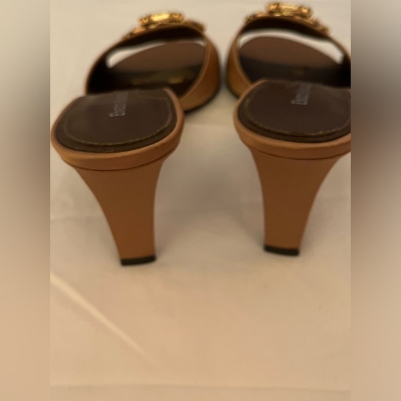 Enzo Angiolini Eaaretina Gold Satin Jeweled Heels Size 9 Medium - Picture 7 of 11